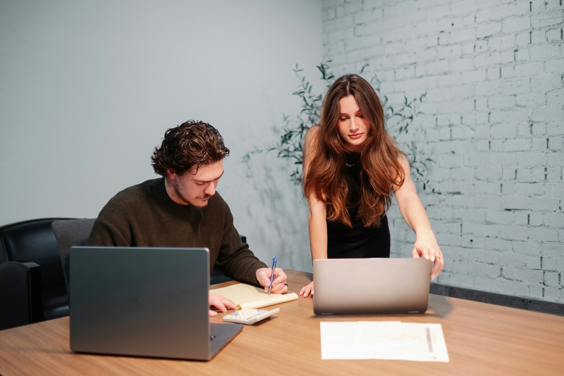 Man and a woman sitting at a table